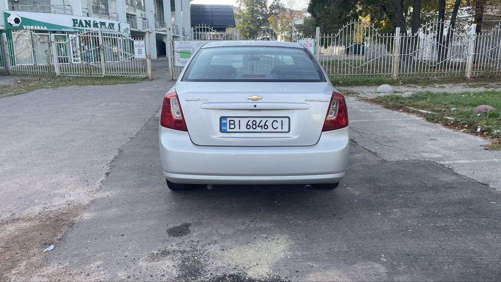 Продам Chevrolet-Lacetti