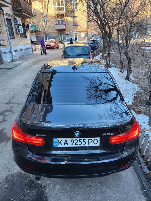 BMW 320i Xdrive 2014 рік