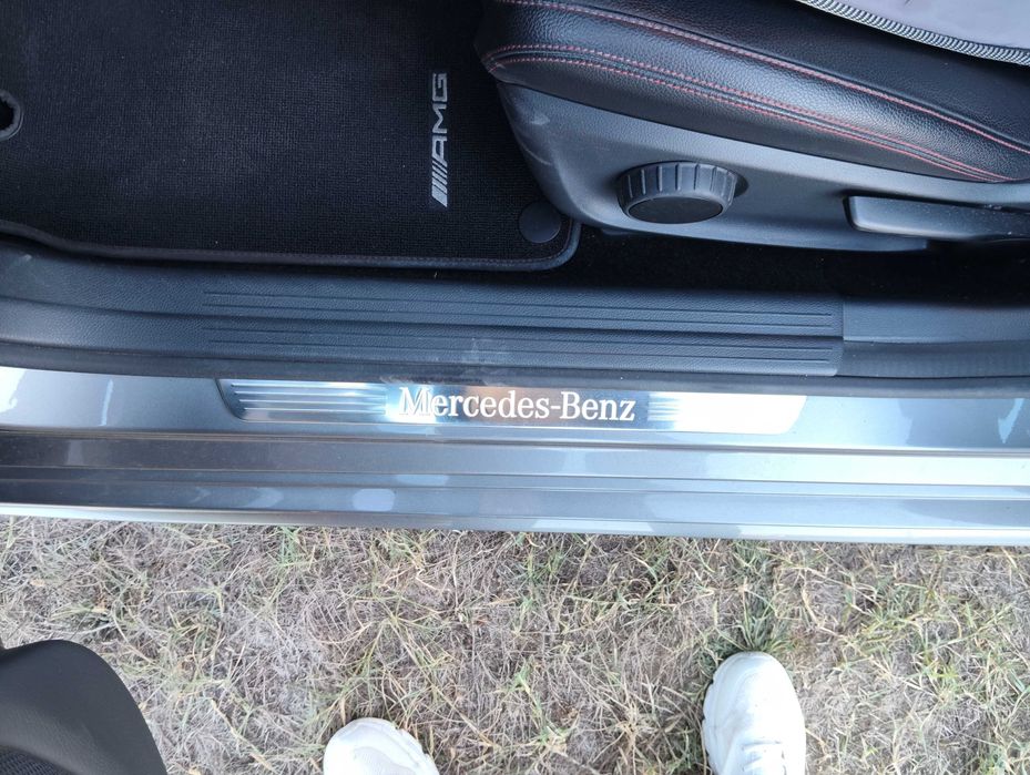 Vendo Mercedes Benz CLA 180 sport coupé AMGLine