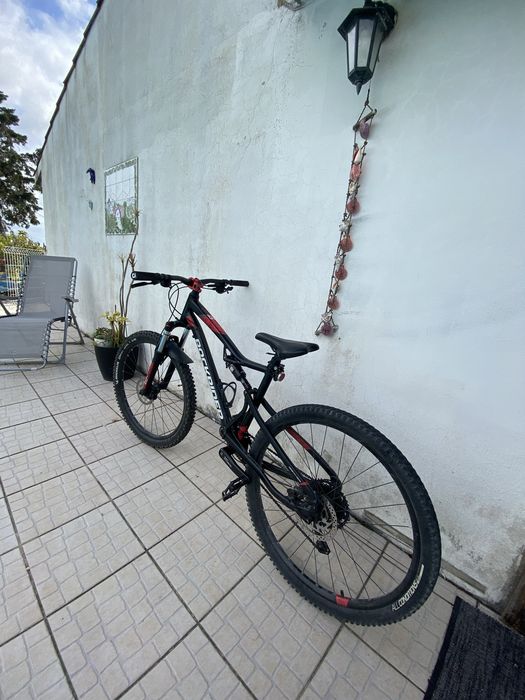 Bicicleta enduro Rockrider st530s
