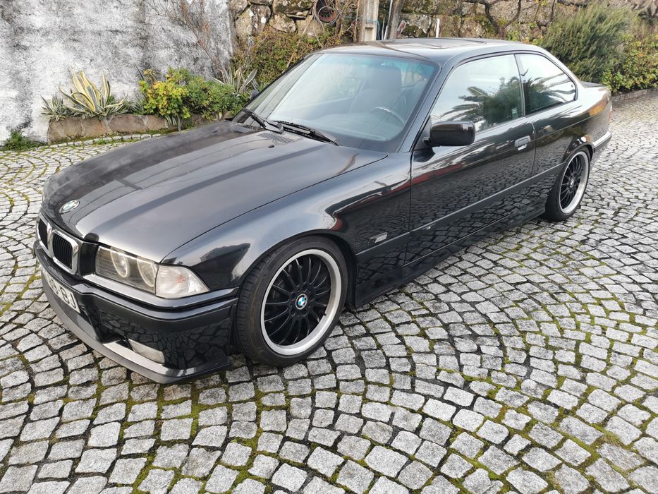 BMW 318 is e36 1992