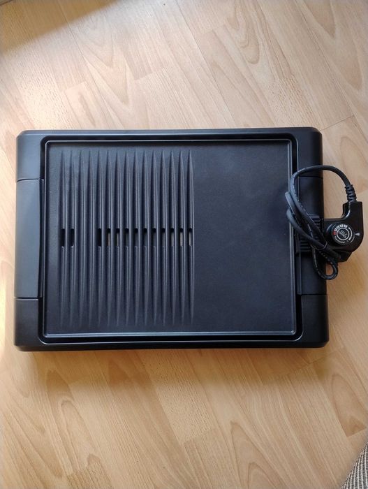 Grill elektryczny Clarus