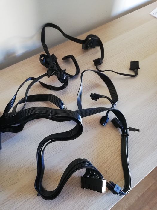 Fonte de alimentação- Aero White 550w