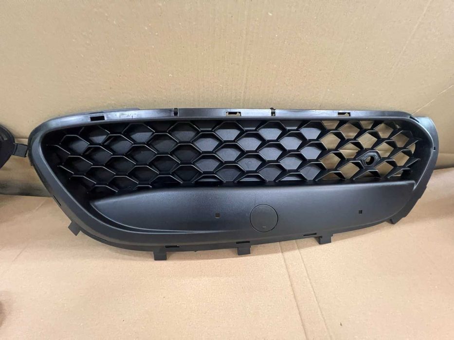 Решітки в передній бампер ALFA ROMEO STELVIO