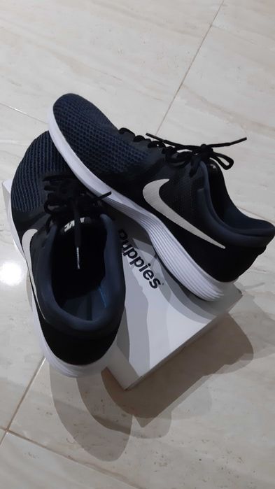 Ténis da nike novos