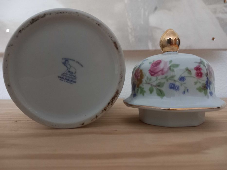 Pote em Porcelana Luso-Belga – Carlebrinde (Padrão Floral)
