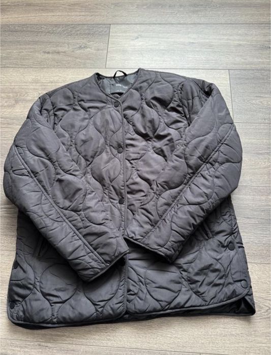 куртка вітровка