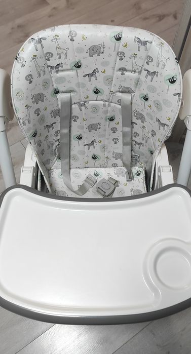 Продам стільчик для годування Bambi