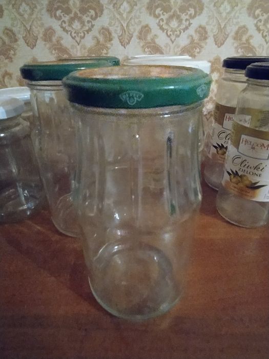 Банки для различных целей.