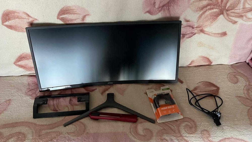 Monitor na sprzedaż
