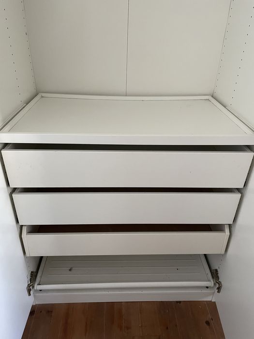 Modulo armario com gavetas