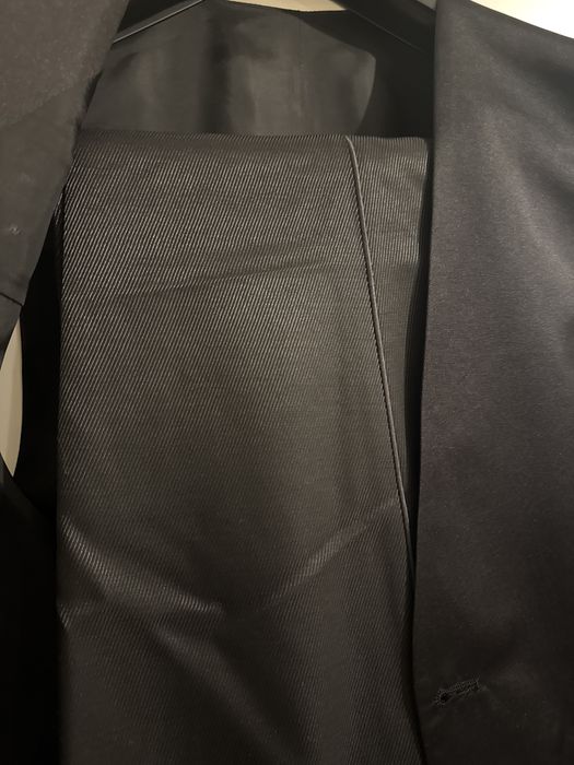 Garnitur ślubny  Hugo Boss, 3 czesciowy rozm. 52