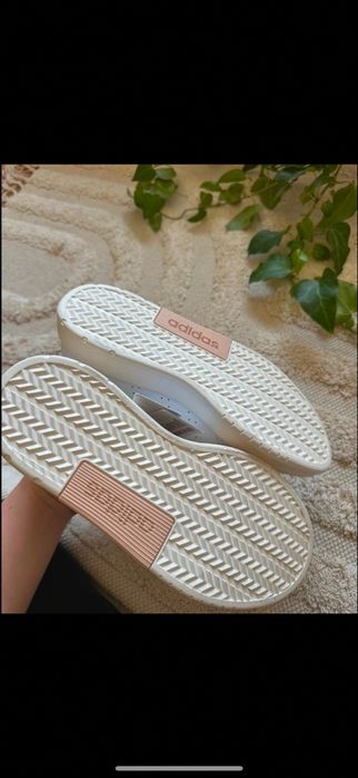 adidasy damskie nowe białe buty sportowe sneakersy