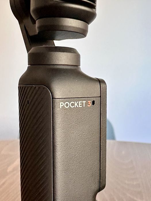 DJI Osmo Pocket 3 Creator Combo – COMO NOVA
