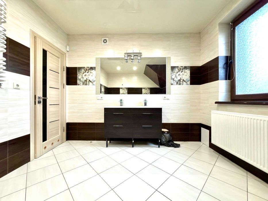 Продаж будинку у м.Трускавець!