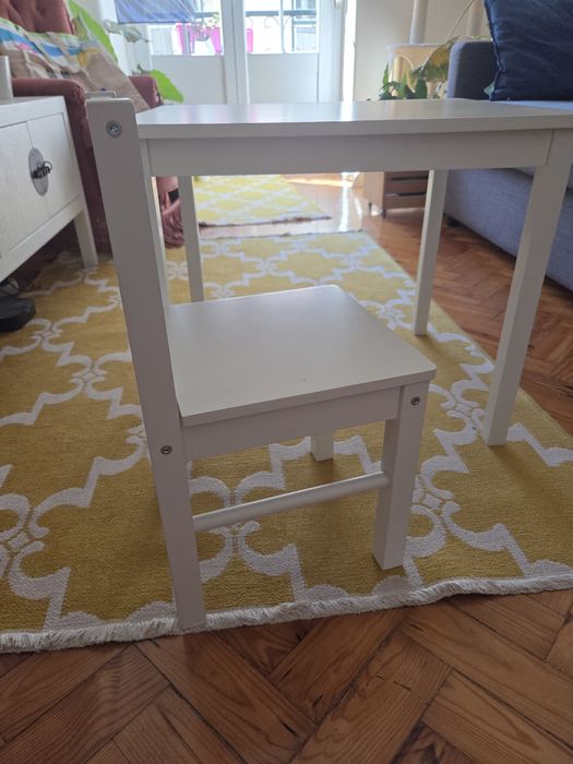 Mesa +cadeira para criança Ikea