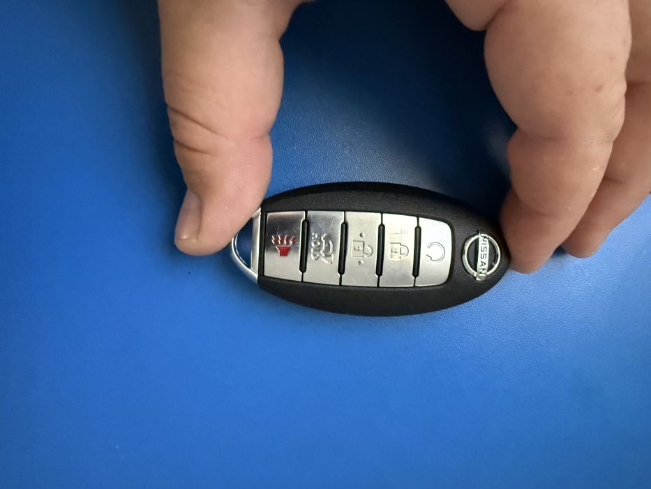 Смарт ключ Nissan