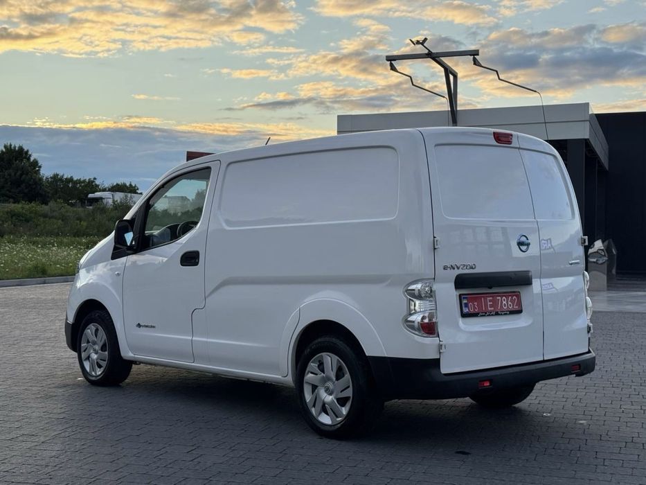 Nissan e-NV200 — Eлектрофургон ElectroCar Електро Авто