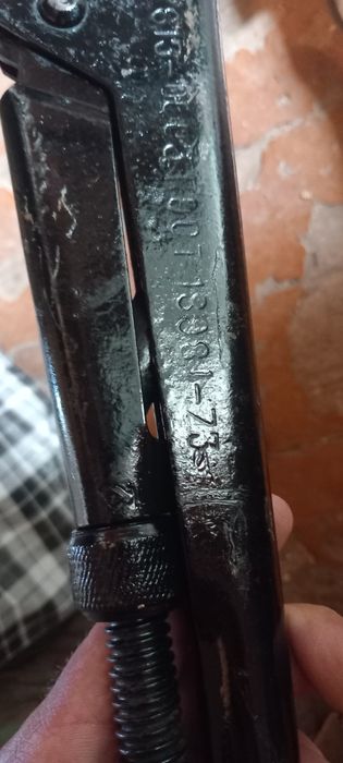 Ключь разводной ссср кусачки, топор!!!