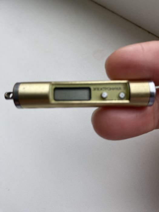 Часи кулон Електроніка 5