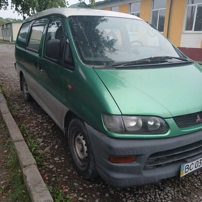 Mitsubishi l400 2.5л