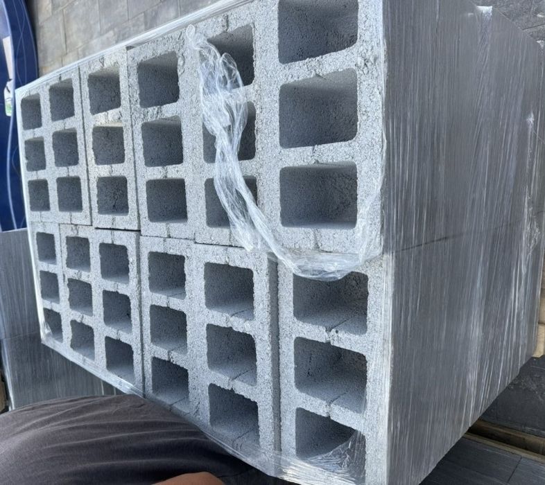 Шлакоблок общестроительный новый