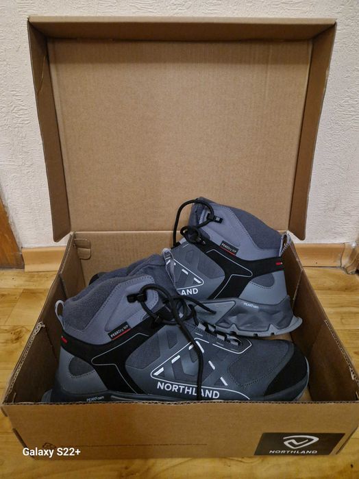 Черевики чоловічі