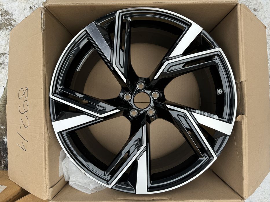 Felga 10,5x22 ET19 Audi RS6 oryginał