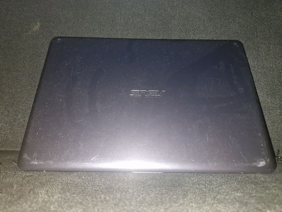 ASUS VivoBook E203MA | N4000 / 4GB / 64GB