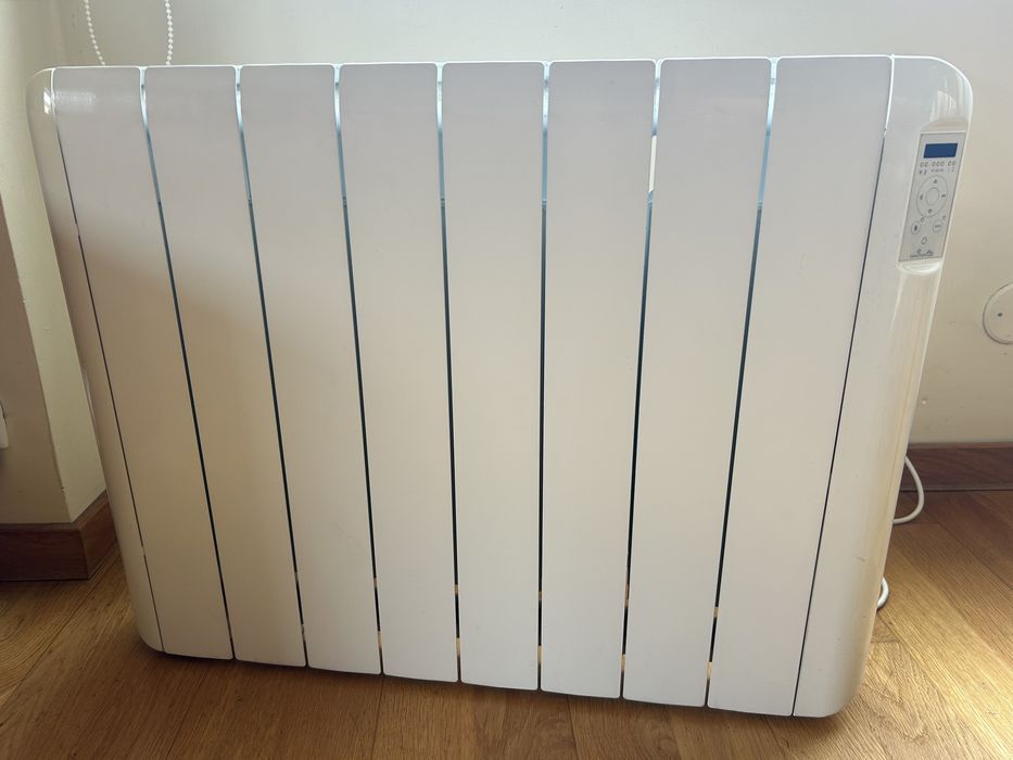 2 aquecedores Emissores Térmicos Haverland Equation Plus (1000W) + Manuais – Ótimo Estado