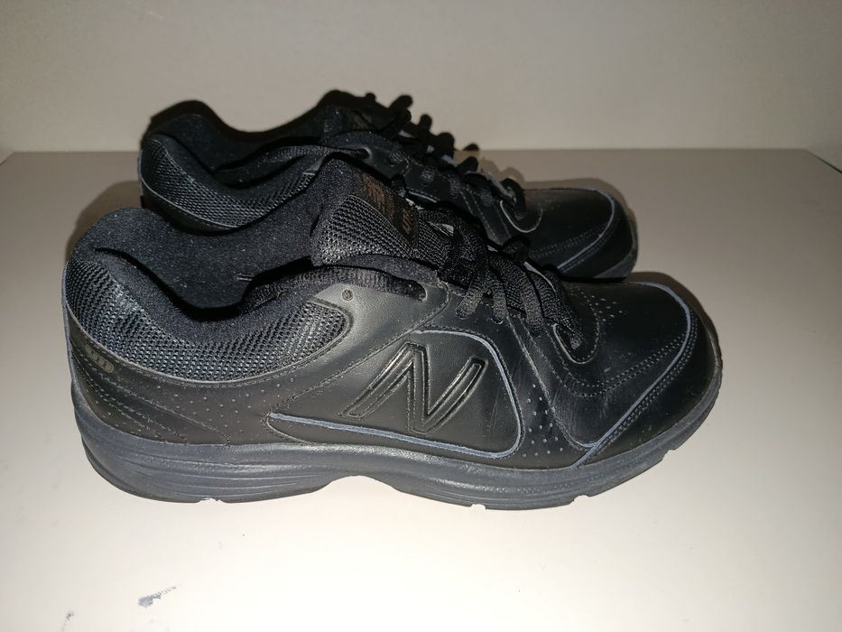 New Balance nr 44--28 cm