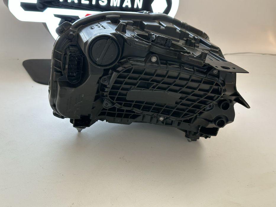 Porsche Taycan Matrix фара передня оптика в наявності 9JA941751C