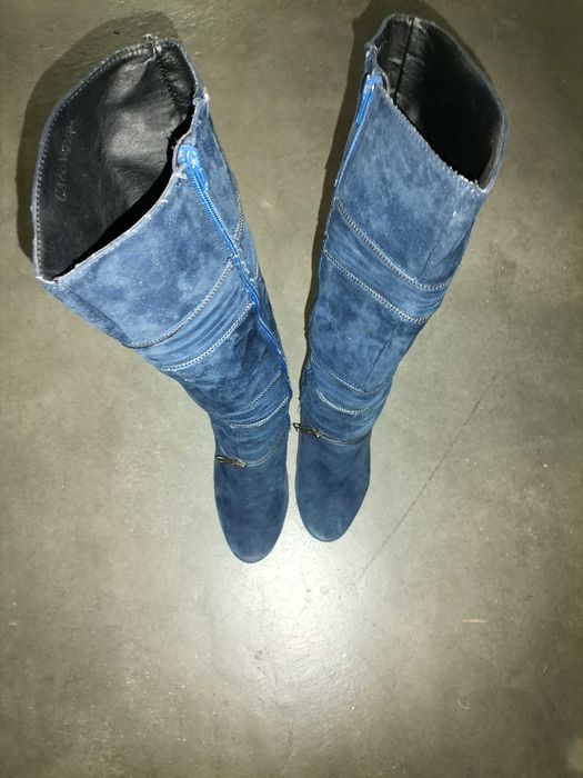 Botas cano alto varias