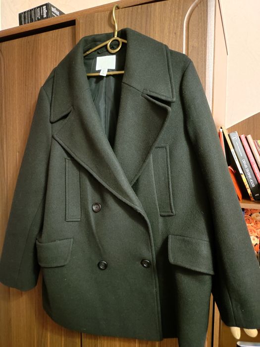 Дуже стильне пальто H&M