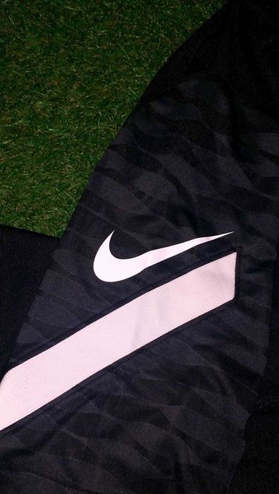 Equipamento de Treino/Camisola Sporting 21/22 (oficial)