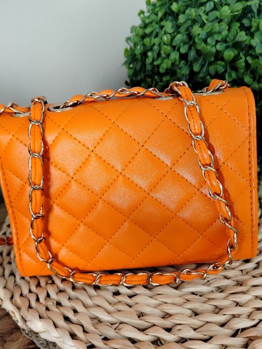 Torebka damska/Pikowana/Logo