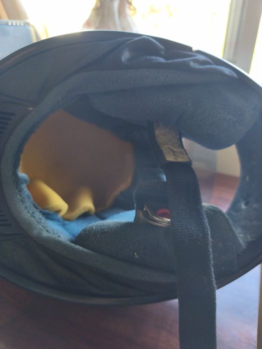 Capacete arai em segunda mão