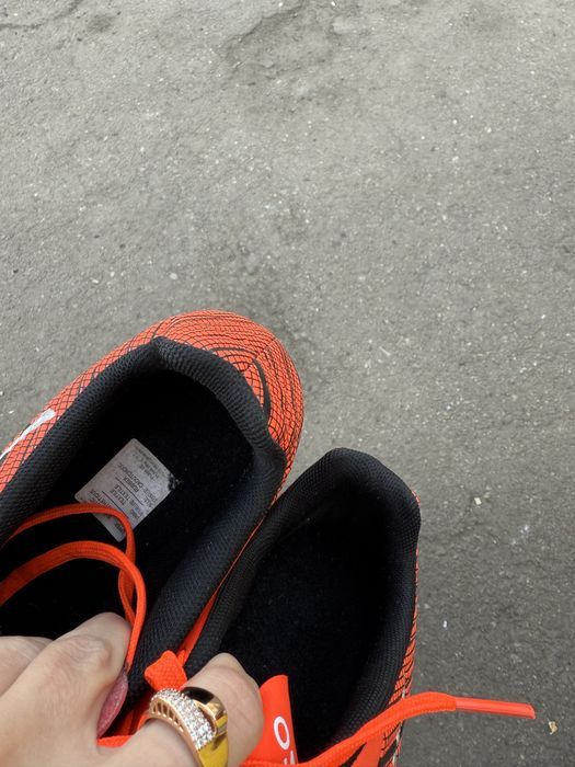 Puma one сороконожки оригинал футбольные копы детские 38  бутсы копы