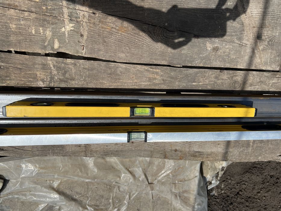 Продам 2 строительных уровня topex, modeco