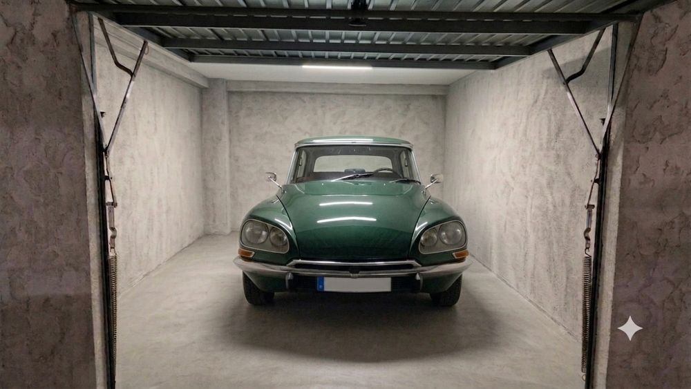 Garagem fechada Vila Meã