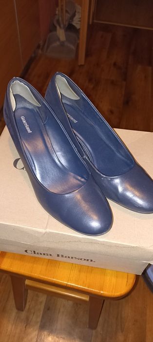 Granatowe buty na obcasie 41 graceland