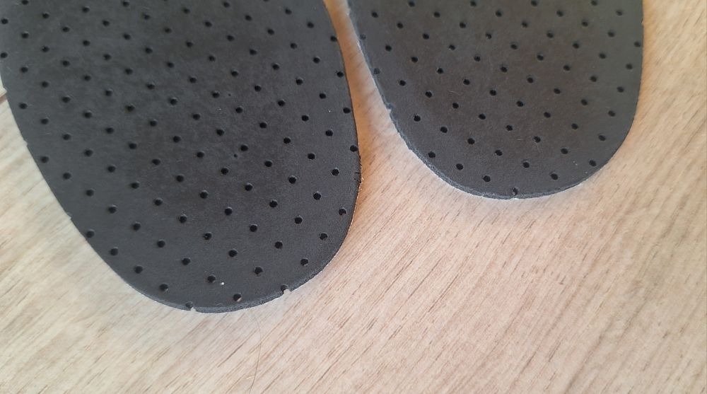 Wkładki do butów aktywny węgiel 27-28 17,5 cm