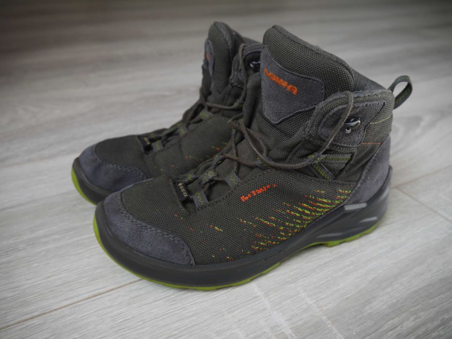 Дитячі ботинки Lowa Gore-Tex ( 32 р)