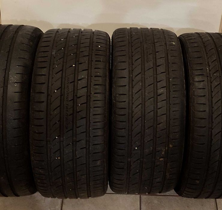 Sprzedam 4 opony letnie 235/40/18