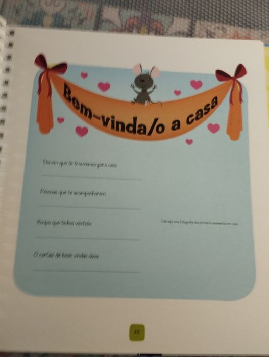 Álbum para registo do bebê