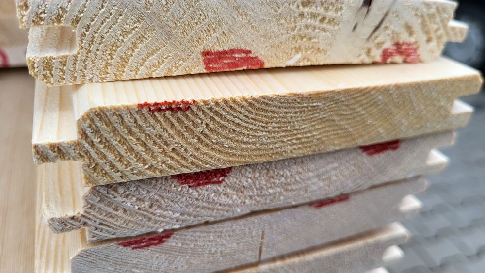 Deska 22x146 podbitka nadbitka boazeria podlogowa