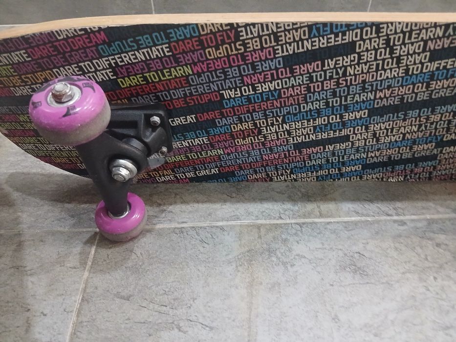 Skate em 2° mão.