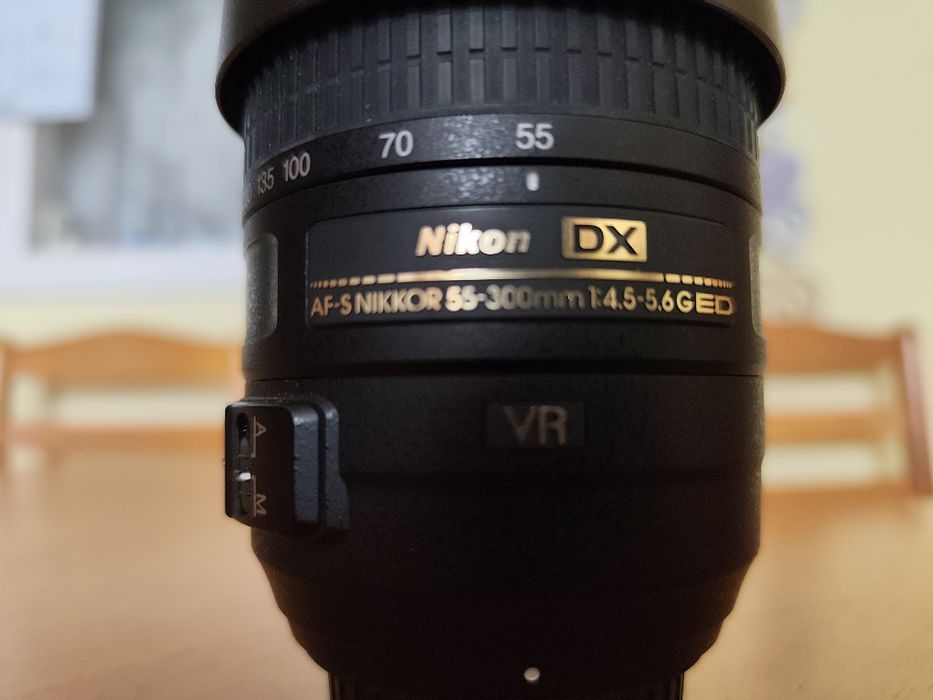 Obiektyw Nikon DX