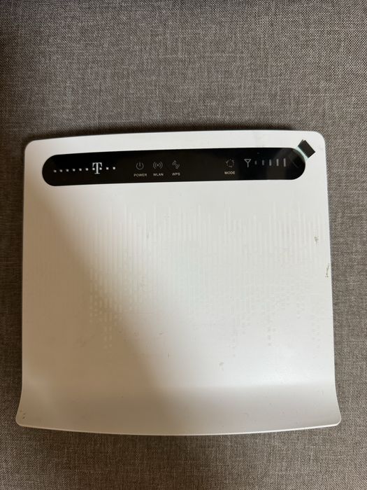 Продам роутер LTE Huawei B593s-12