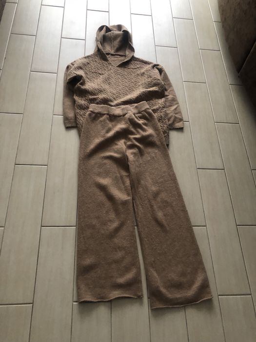 Dres dzianina kaptur